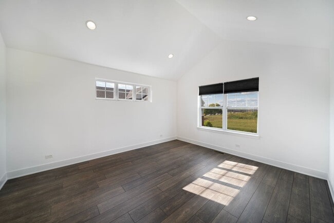 Building Photo - 322 Timberleaf Cir