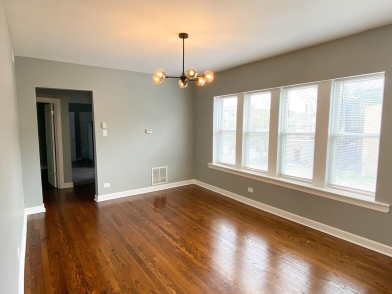 Dining Room - 7815 S Kingston Ave