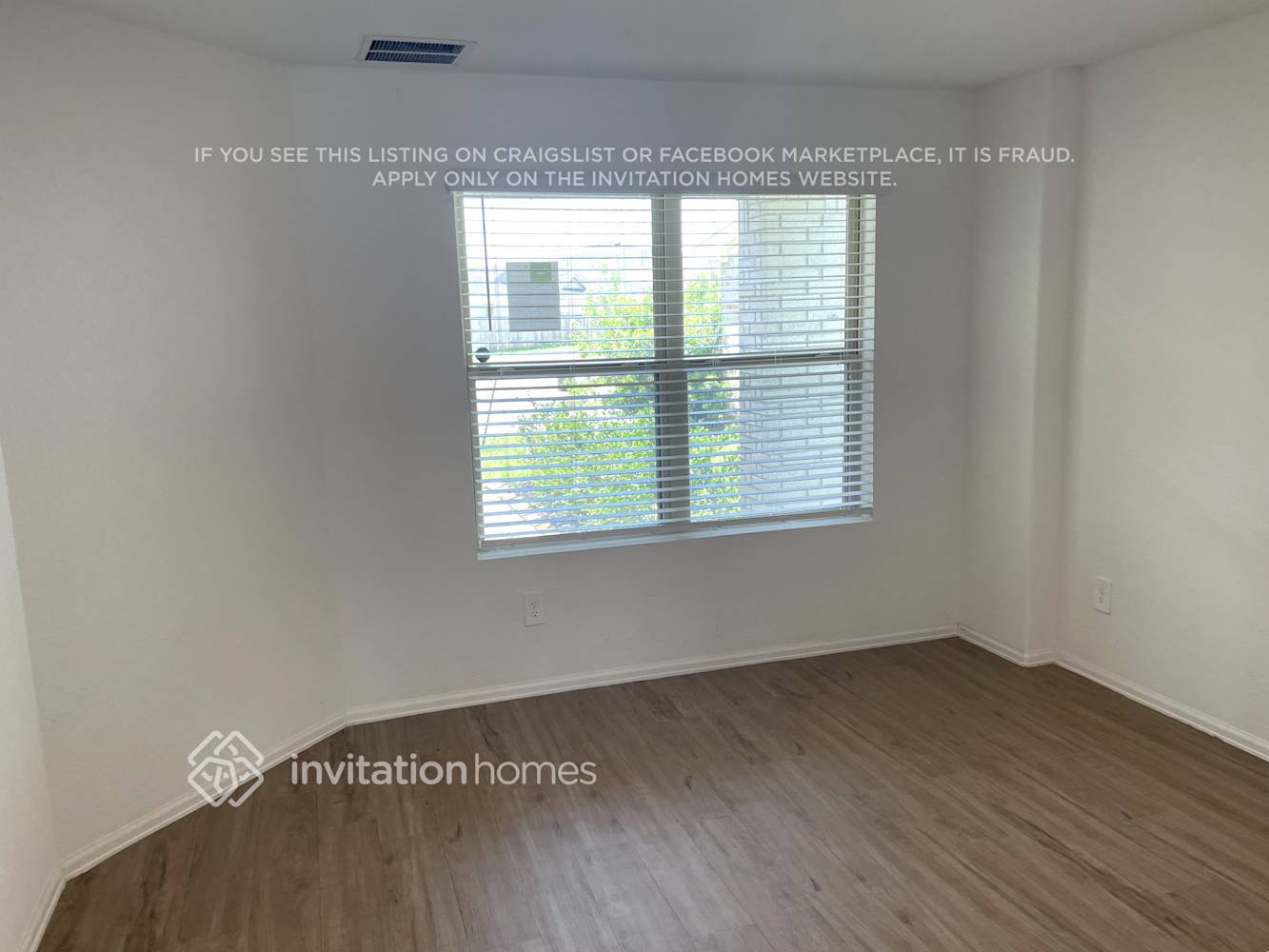 Building Photo - 18842 Charter Elm Dr