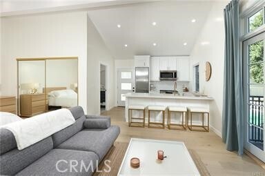 Building Photo - 214 Sierra Madre Blvd
