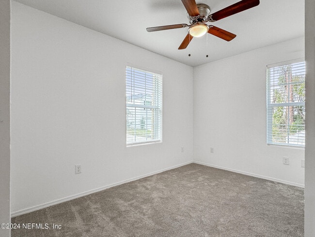 Building Photo - 2220 Flesher Ave