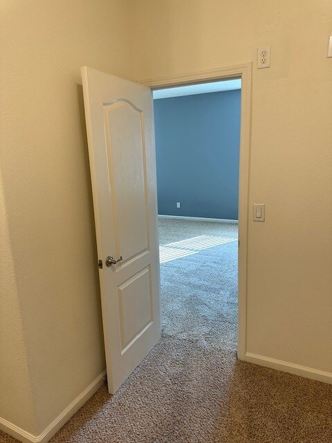 Building Photo - Lathrop 4 Bedroom 3 Bathroom Home.