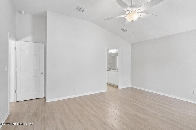 Building Photo - 6117 Patriots Landing Ln
