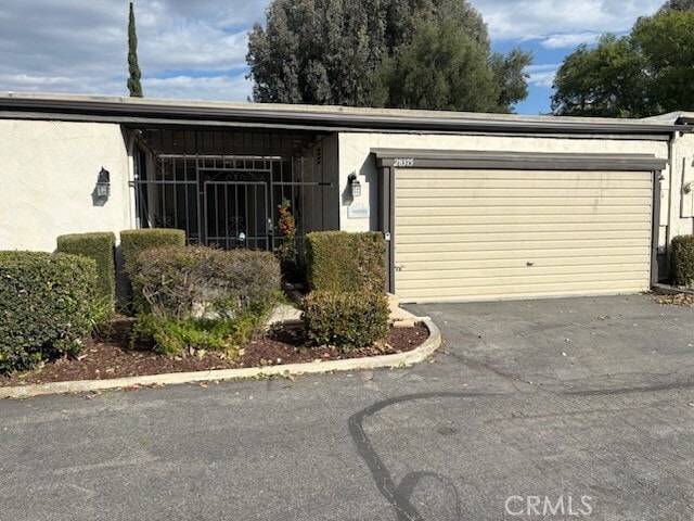 Building Photo - 28375 Paseo Grande Dr