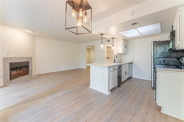 Building Photo - 2505 Wedglea Dr