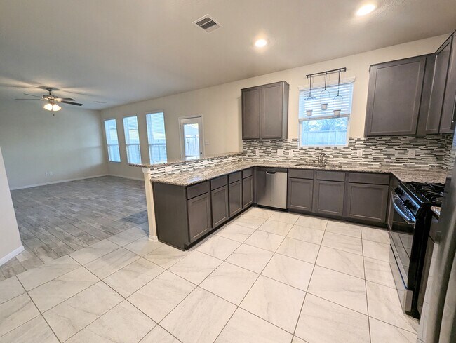 Building Photo - 2132 Pacific Loon Ln