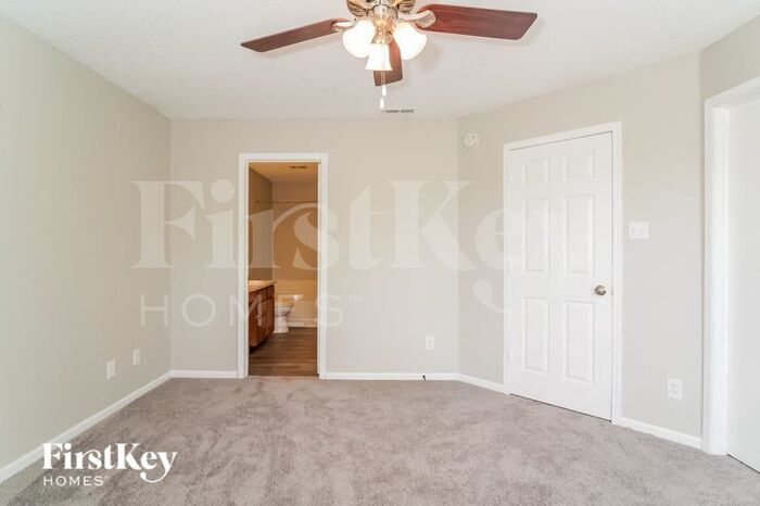 Building Photo - 6514 Redland Way