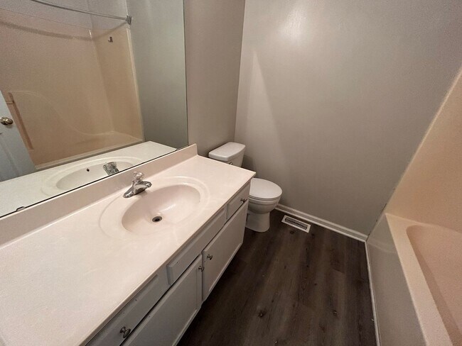 Building Photo - Greensboro Home - Lisa Barker - (734) 231-...