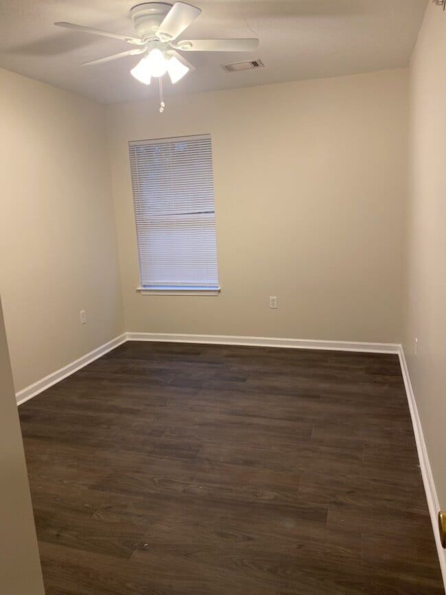 Building Photo - 343 Crooked Pine Trail