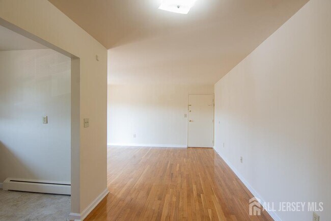 Building Photo - 9 Koster Blvd