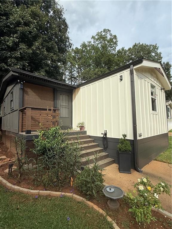 Building Photo - 3685 Fir Dr