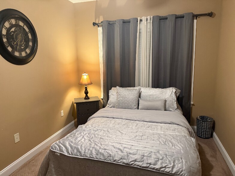 Building Photo - 312 Long Pointe Ln