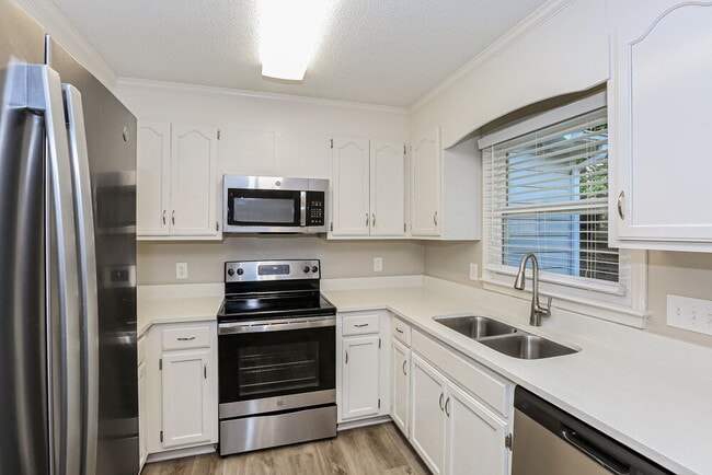 Building Photo - 8717 Kishorn Ct