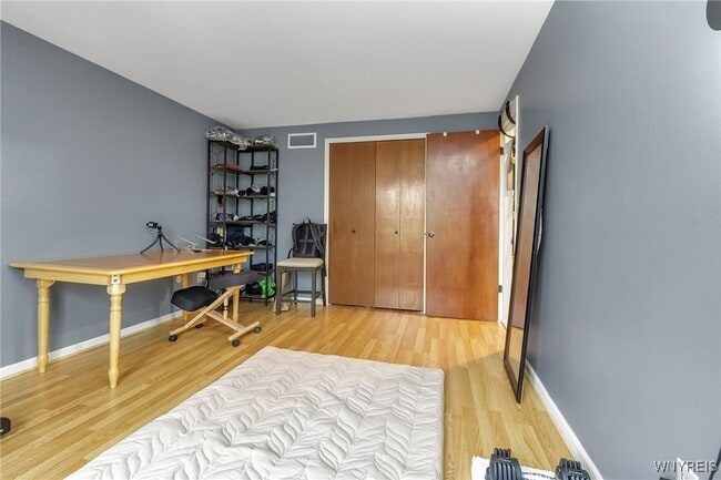 Building Photo - 130 Groton Dr