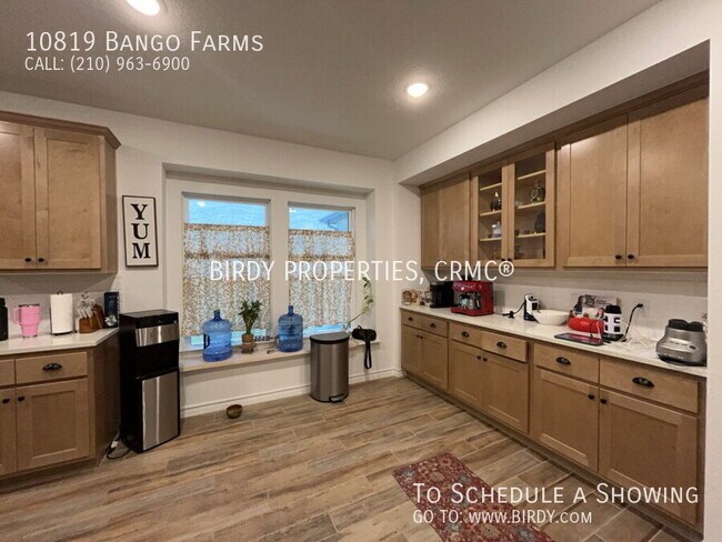 Building Photo - 10819 Bango Farms