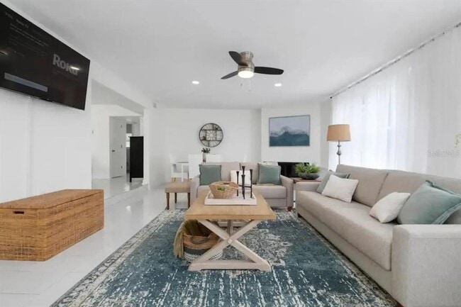 Building Photo - 2539 Trinidad St