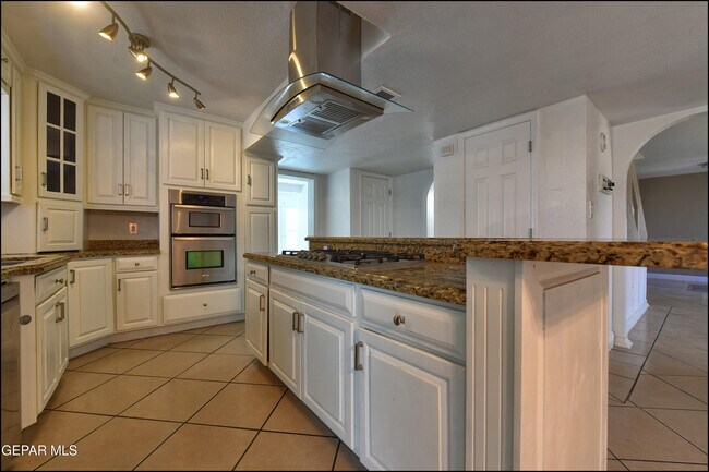 Building Photo - 1744 Gambel Quail Dr
