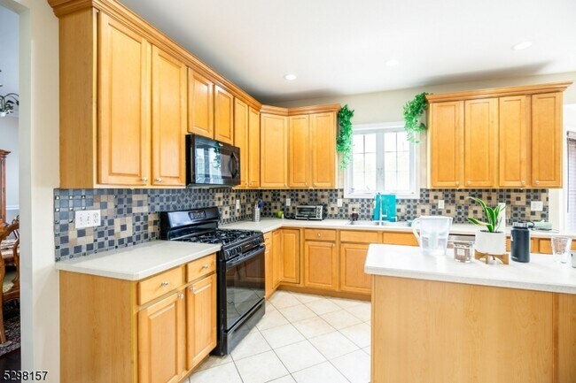 Building Photo - 29 Vocisano Ct