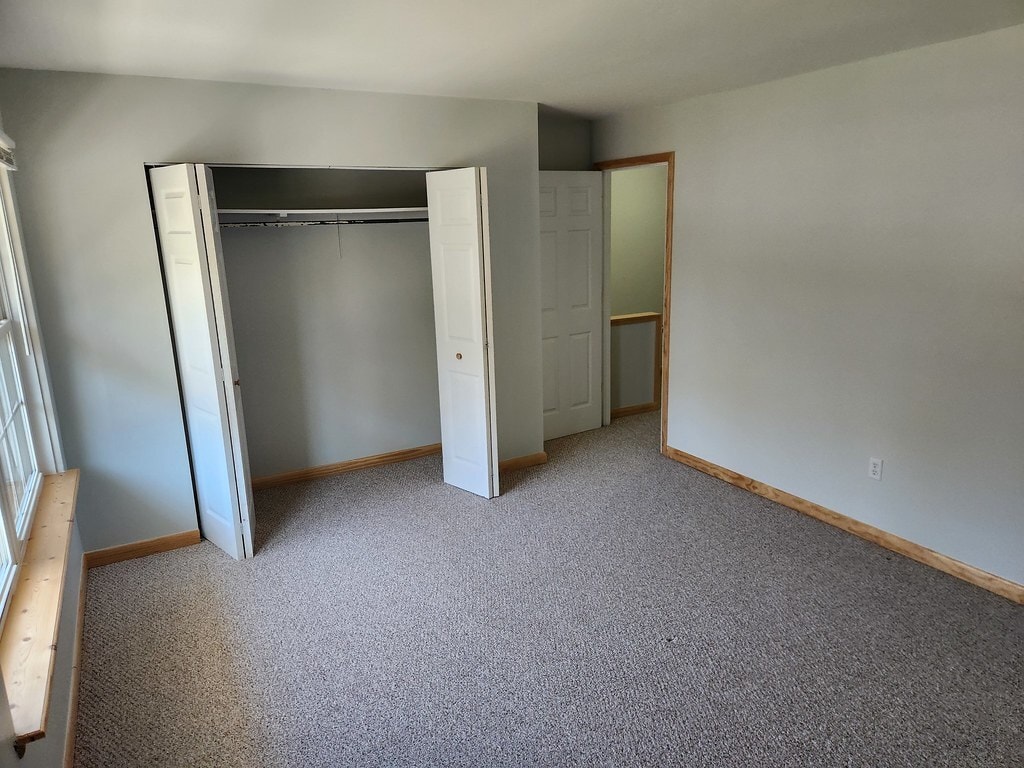 Building Photo - 279 Governors Park Rd