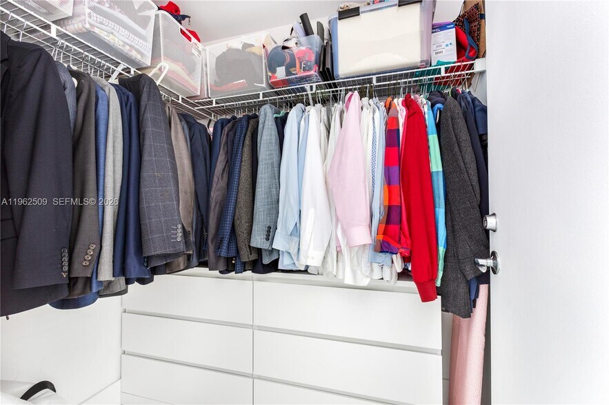 Building Photo - 244 Biscayne Blvd