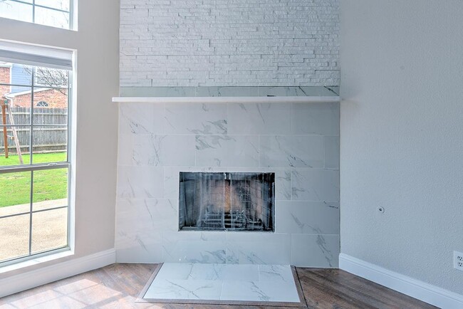 Building Photo - 7723 Buccaneer Cir