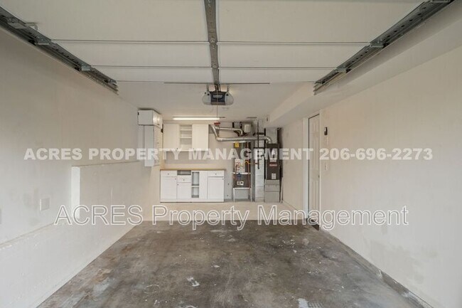 Building Photo - 21222 15th Ave S