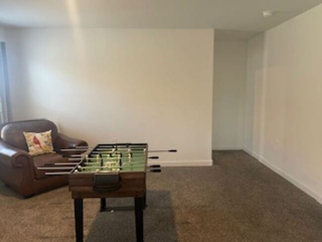 Building Photo - Beautiful Move-In Ready Two-Story Home in Silverbell Crossing!