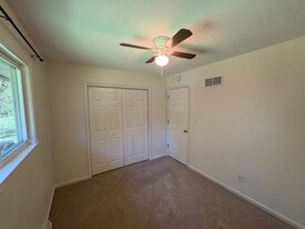 Building Photo - 436 Jamison St