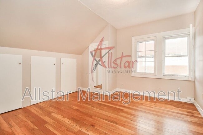 Building Photo - 1622 Northland Ave