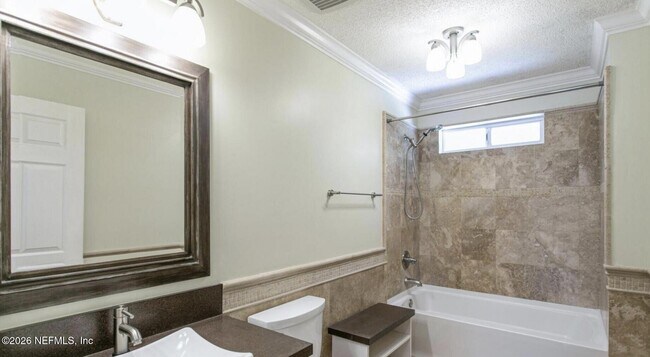 Building Photo - 13031 Chets Creek Dr N