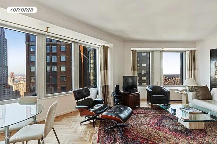Primary Photo - 150-156 W 56th St
