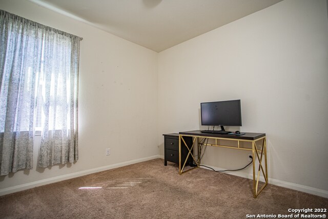 Building Photo - 7715 Watersedge Cove
