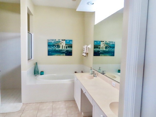 Building Photo - FURNISHED 3/2 & HEATED POOL -   RENTAL IN ROSEDALE COUNTRY CLUB!!