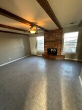 Building Photo - 4358 S Austin St