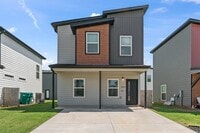 Building Photo - 941 Ventnor Ave