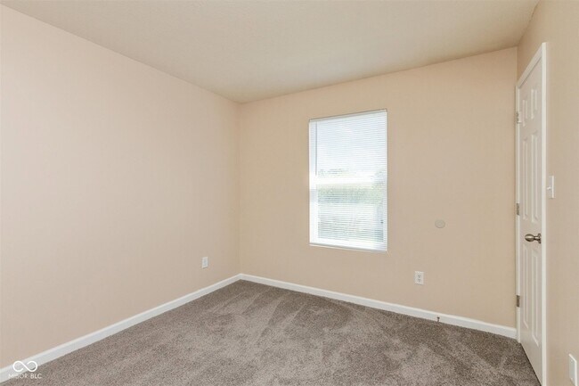 Building Photo - 1051 Taurus Ct