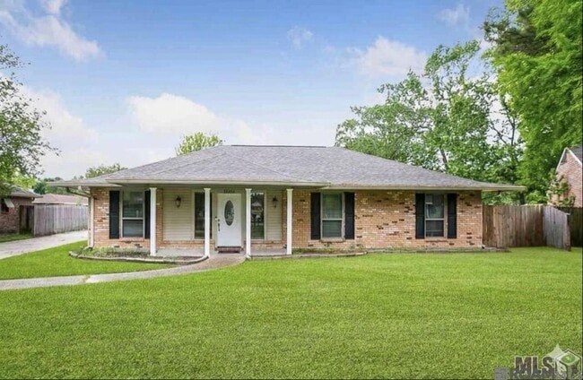 Building Photo - 15616 Council Ave