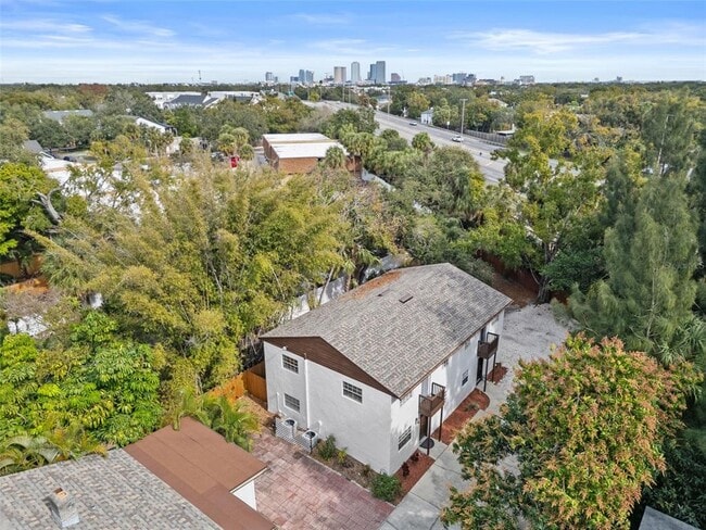 Building Photo - 2002 S Habana Ave