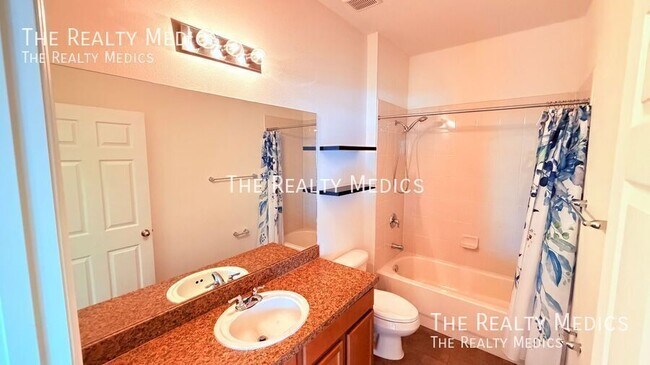 Building Photo - 4067 Knott Dr