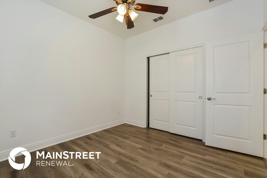 Building Photo - 3000 Crispin Cir