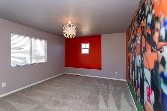 Building Photo - SPACIOUS 3BD HOME IN FREEDOM HEIGHTS W/ A/...