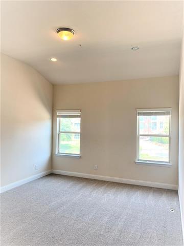 Building Photo - 555 Hampshire Dr