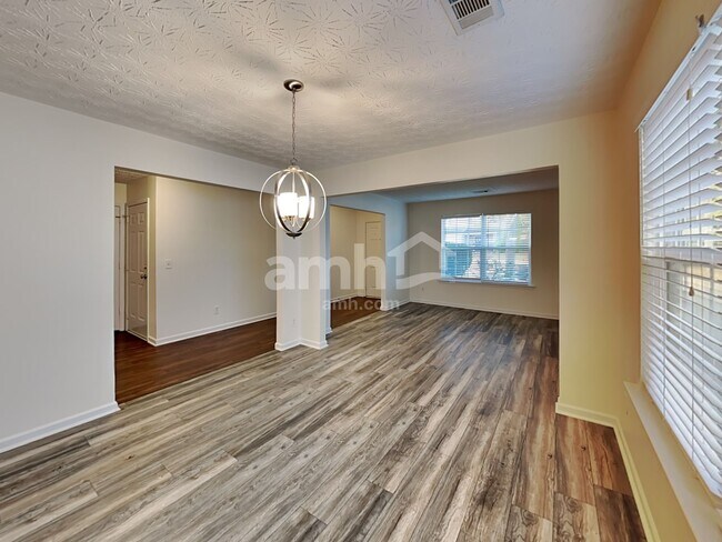 Building Photo - 159 Holly Mill Village Dr