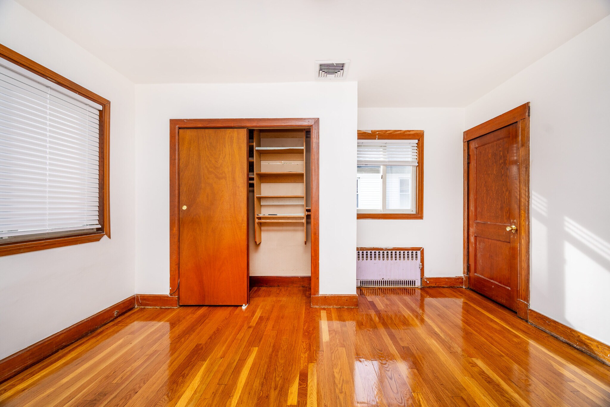 Building Photo - 19 Puritan Rd