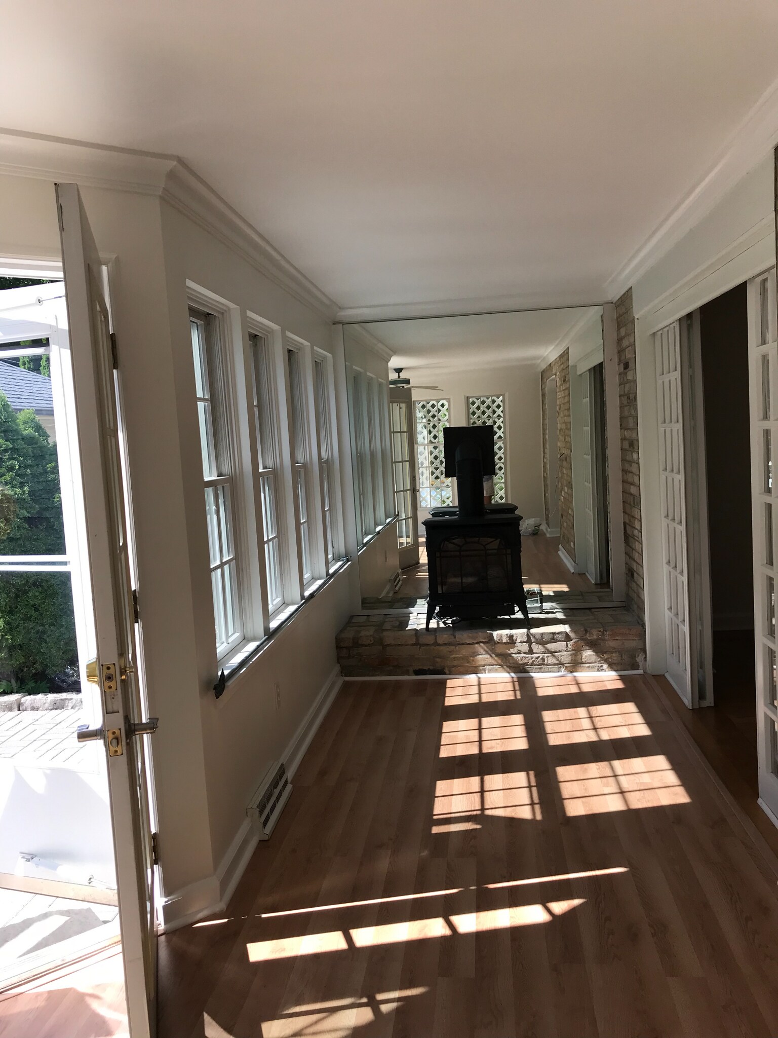 Building Photo - 555 N 63rd St