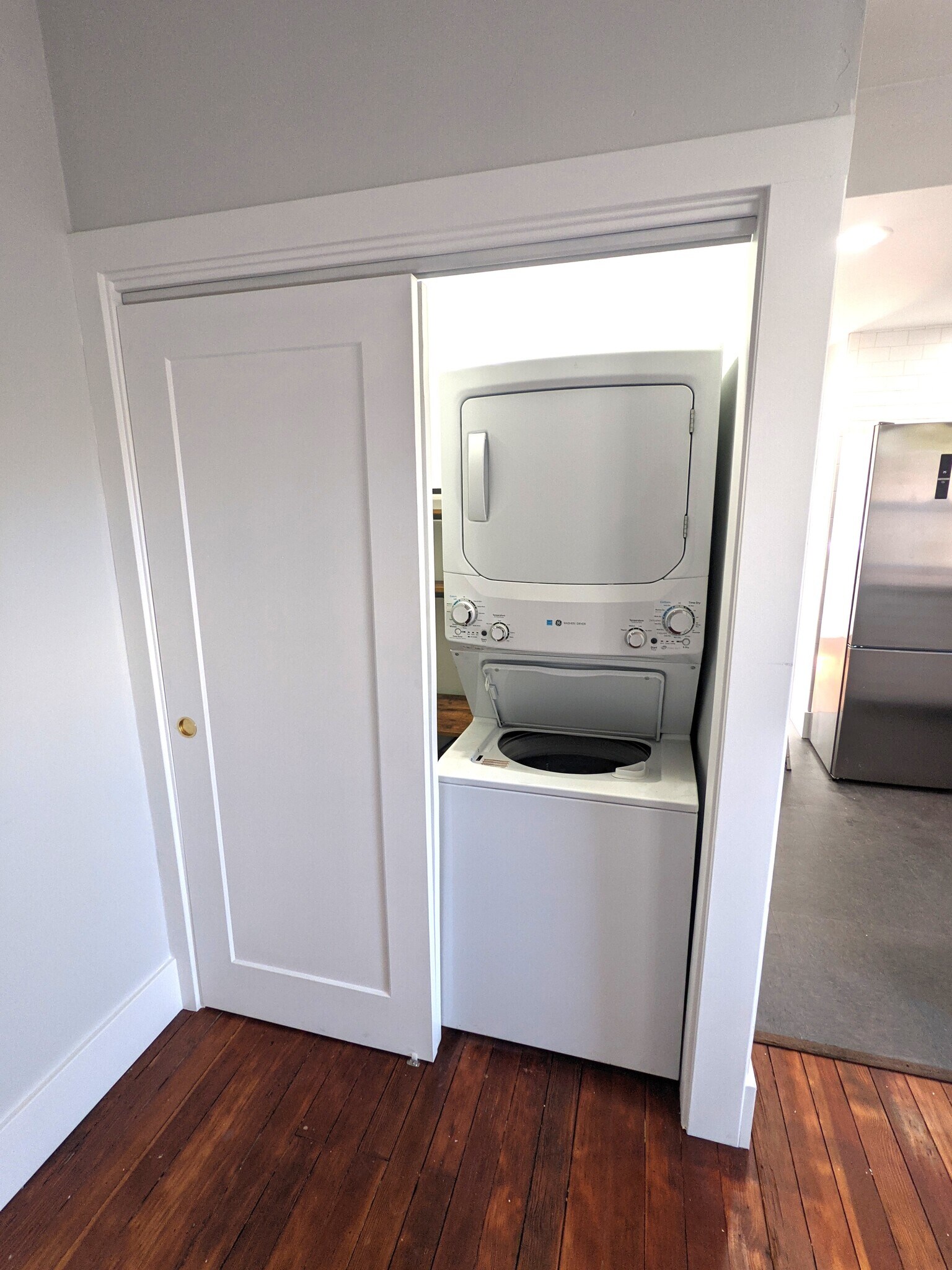 washer/dryer in unit - 3554 4th Ave