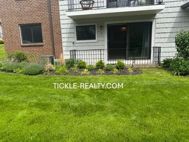 Building Photo - 1 Bedroom Condo in Fairport