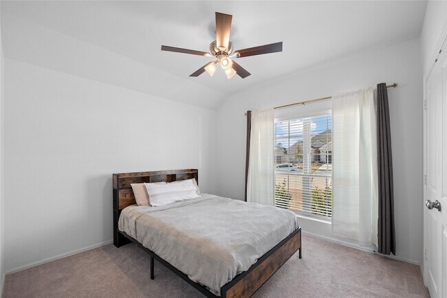 Building Photo - 237 Augustine Wy