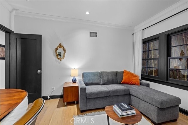 Building Photo - 1116 S Highland Ave