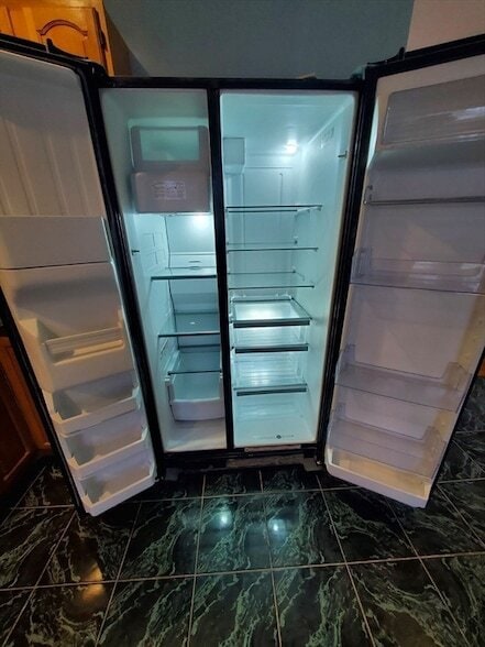 Building Photo - 32 Glenrose Rd